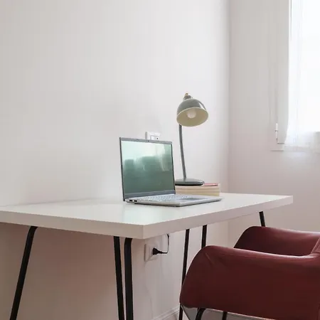 10 Min Walk From Fiere - Casa Pezzana Apartman Bologna