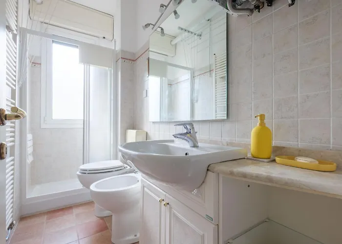 아파트 10 Min Walk From Fiere - Casa Pezzana 볼로냐