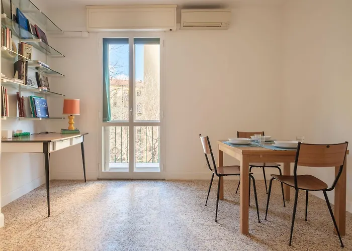 10 Min Walk From Fiere - Casa Pezzana بولونيا